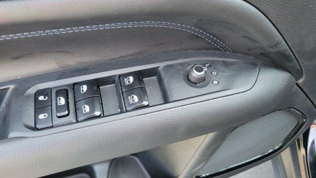 used 2025 Jeep Compass car, priced at $26,719