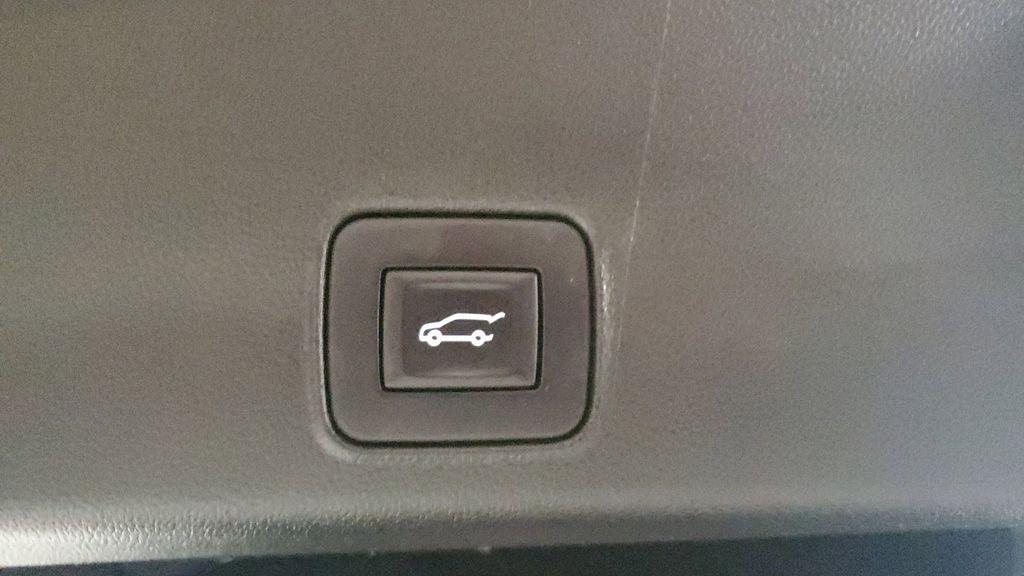 used 2024 Chevrolet TrailBlazer car, priced at $23,919