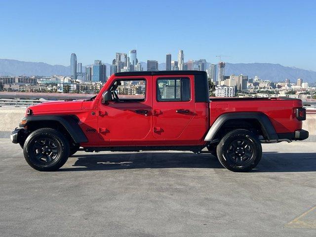 new 2024 Jeep Gladiator car, priced at $41,230