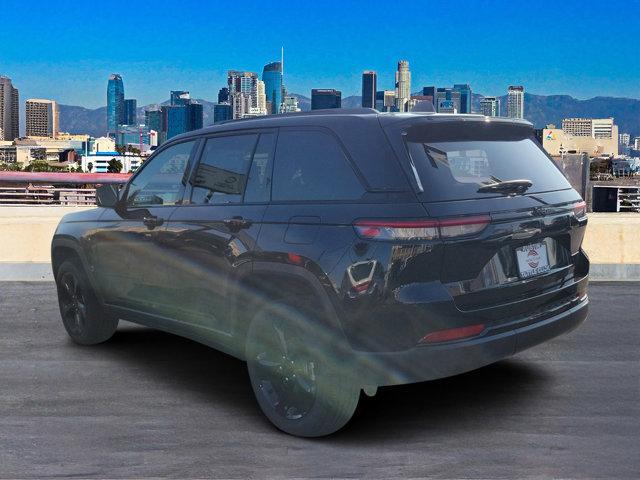 new 2025 Jeep Grand Cherokee car, priced at $46,375