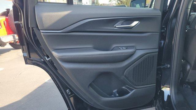 new 2025 Jeep Grand Cherokee car, priced at $46,375