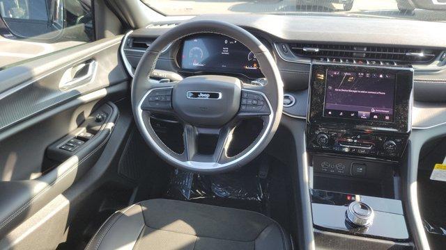 new 2025 Jeep Grand Cherokee car, priced at $46,375