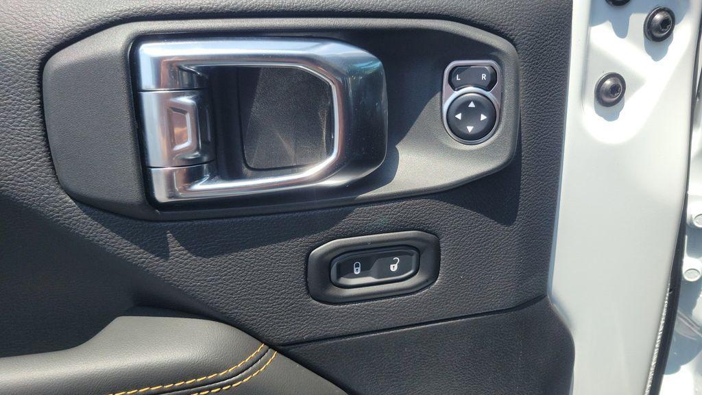 new 2025 Jeep Wrangler 4xe car, priced at $57,777
