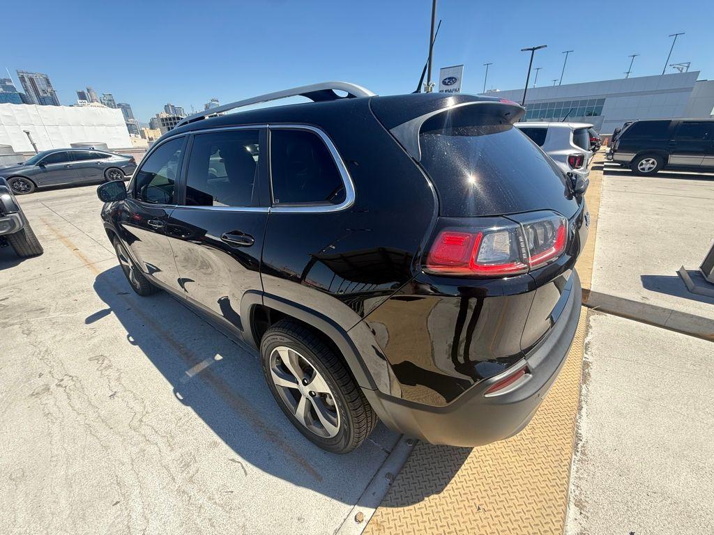 used 2020 Jeep Cherokee car, priced at $15,219