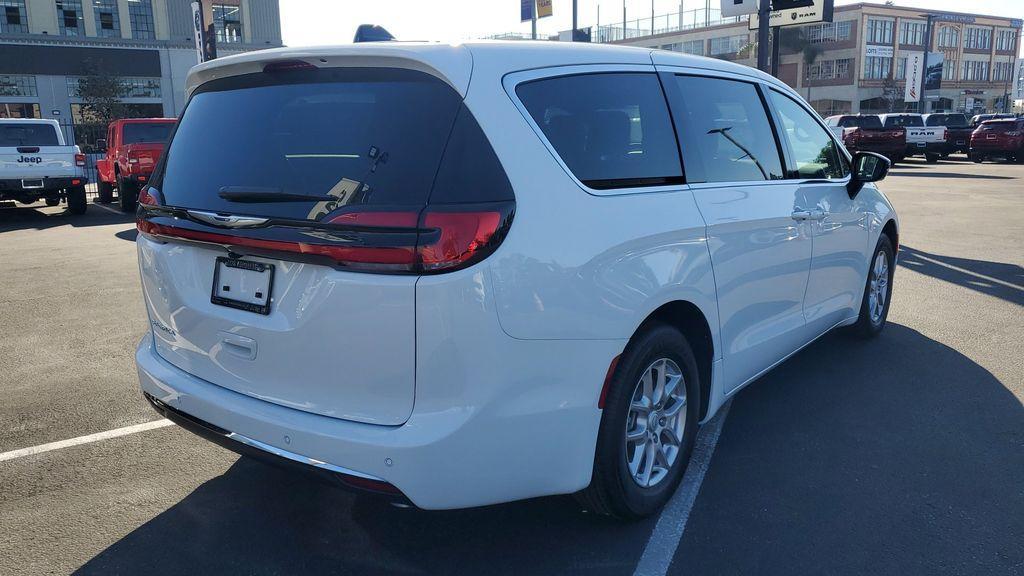 new 2026 Chrysler Pacifica car, priced at $42,739
