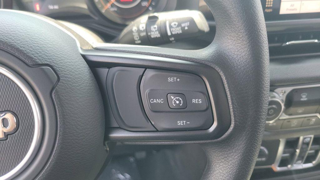 new 2025 Jeep Wrangler car, priced at $41,495