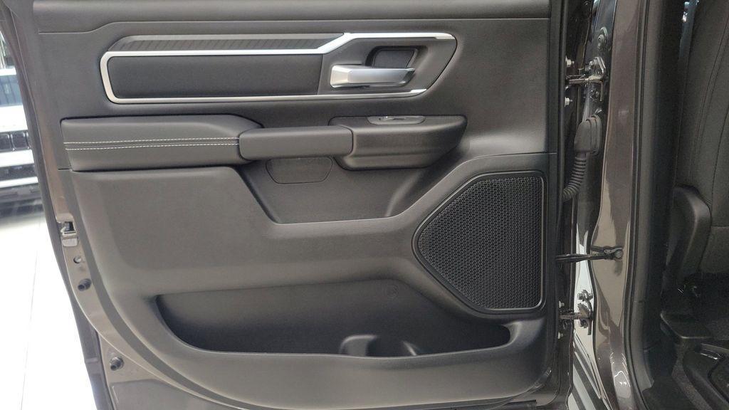 new 2025 Ram 1500 car, priced at $57,973