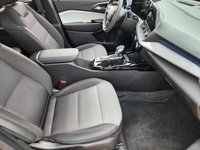 used 2024 Chevrolet Trax car, priced at $22,803