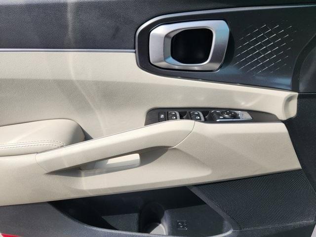 used 2023 Kia Sorento car, priced at $26,223
