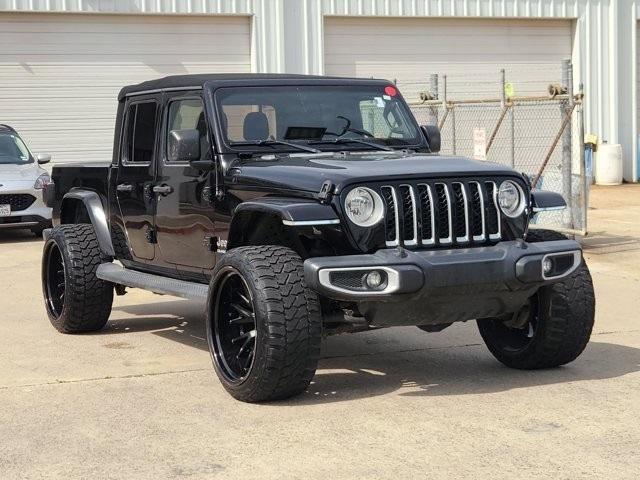 used 2020 Jeep Gladiator car, priced at $25,571