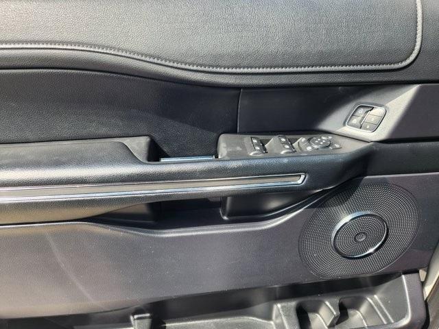 used 2019 Ford Expedition car, priced at $24,926