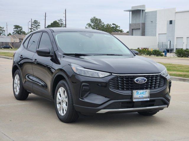 new 2025 Ford Escape car, priced at $29,990