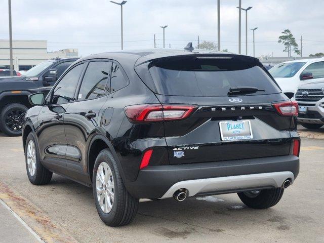 new 2025 Ford Escape car, priced at $29,990