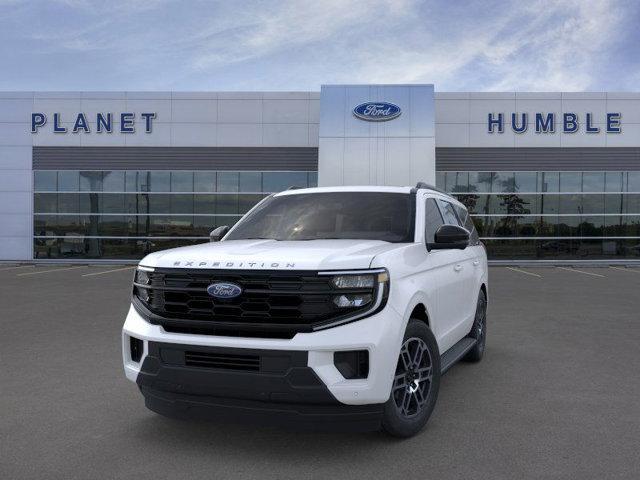 new 2025 Ford Expedition car, priced at $69,850