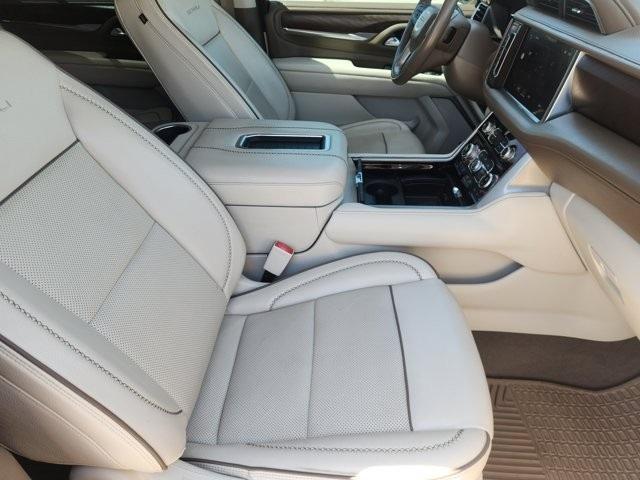 used 2022 GMC Yukon car, priced at $52,764