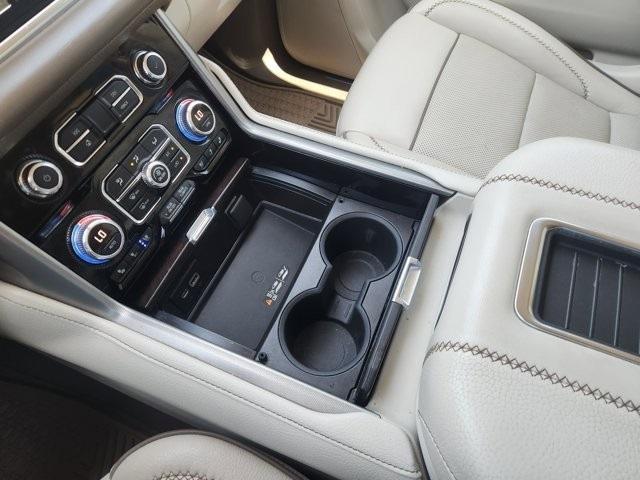 used 2022 GMC Yukon car, priced at $52,764