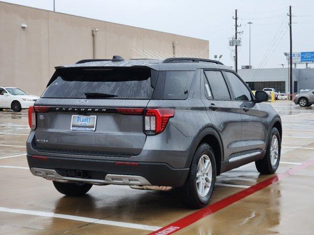 new 2025 Ford Explorer car, priced at $42,670