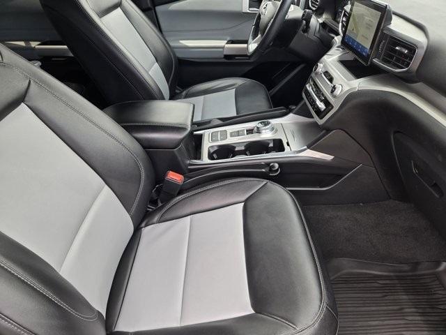used 2022 Ford Explorer car, priced at $26,369