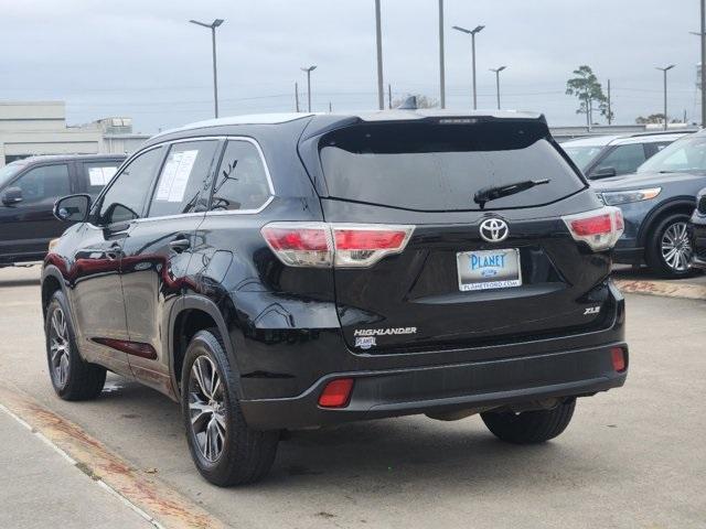 used 2016 Toyota Highlander car, priced at $17,991