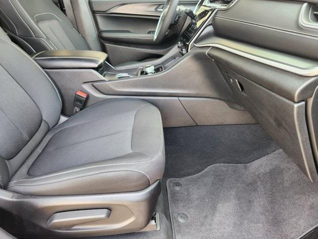 used 2025 Jeep Grand Cherokee L car, priced at $34,424