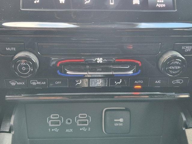 used 2025 Jeep Grand Cherokee L car, priced at $34,424