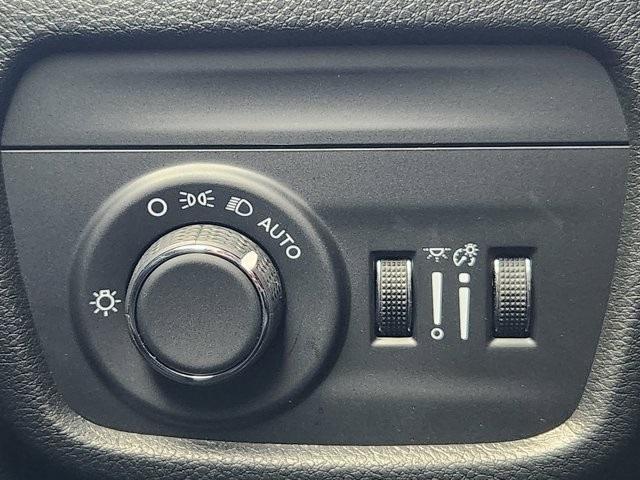 used 2025 Jeep Grand Cherokee L car, priced at $34,424