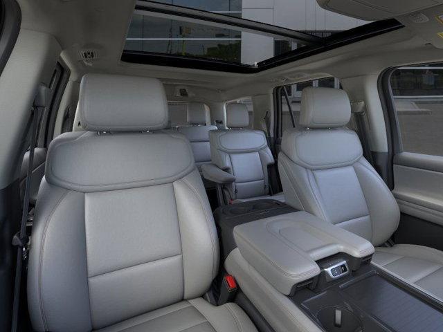 new 2025 Ford Expedition car, priced at $68,605