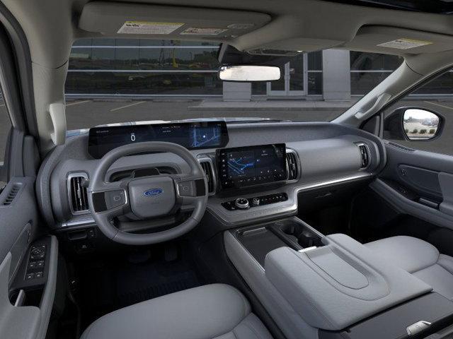 new 2025 Ford Expedition car, priced at $68,605