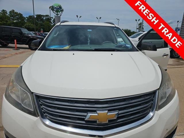 used 2015 Chevrolet Traverse car, priced at $12,995