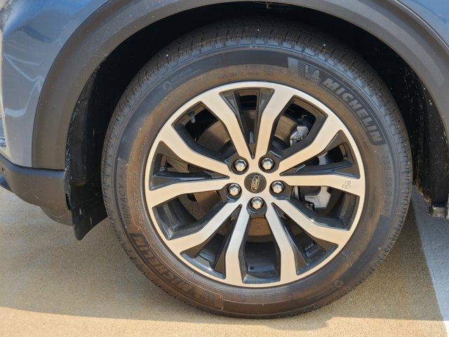 new 2025 Ford Explorer car, priced at $44,905