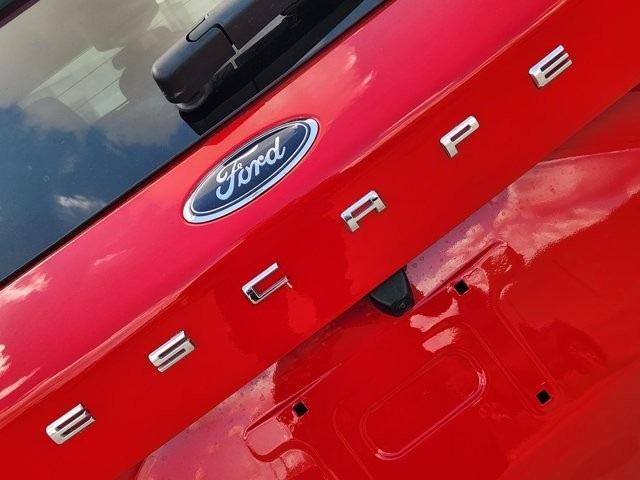 used 2024 Ford Escape car, priced at $21,429