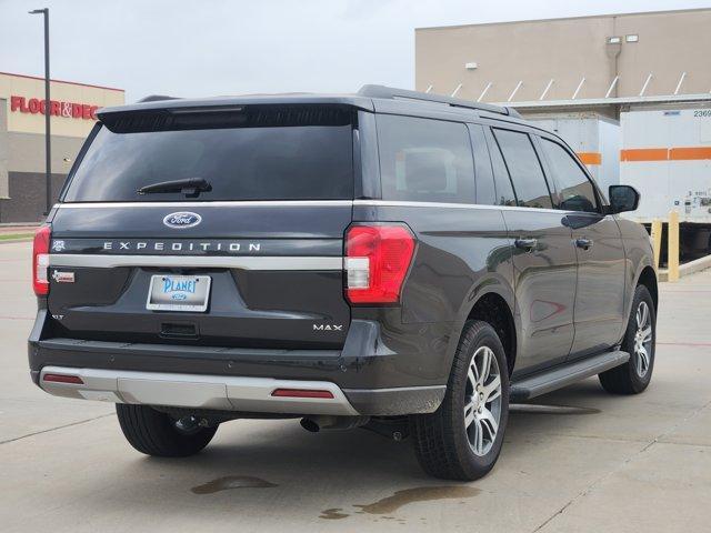 new 2024 Ford Expedition Max car, priced at $62,625