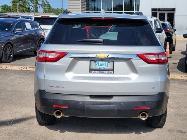 used 2021 Chevrolet Traverse car, priced at $21,807