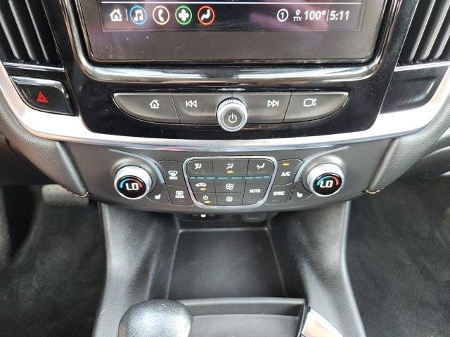 used 2021 Chevrolet Traverse car, priced at $21,807