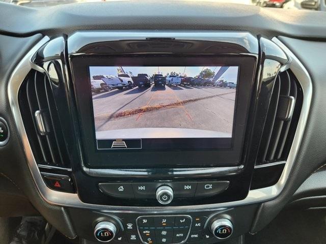 used 2021 Chevrolet Traverse car, priced at $21,807