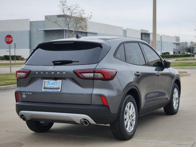 new 2025 Ford Escape car, priced at $29,990