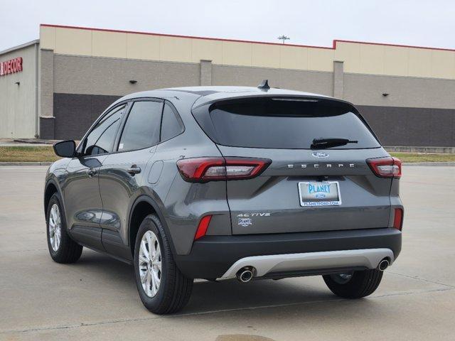 new 2025 Ford Escape car, priced at $29,990