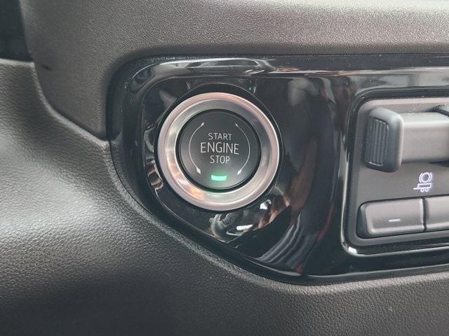 used 2025 Chevrolet Silverado 1500 car, priced at $44,992