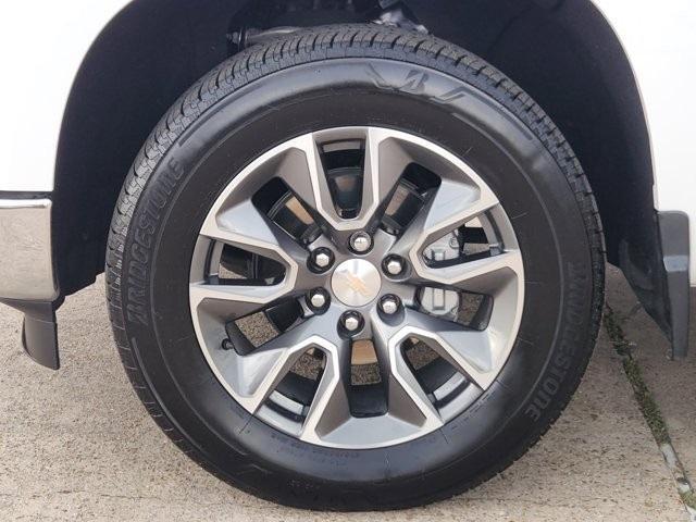 used 2025 Chevrolet Silverado 1500 car, priced at $44,992