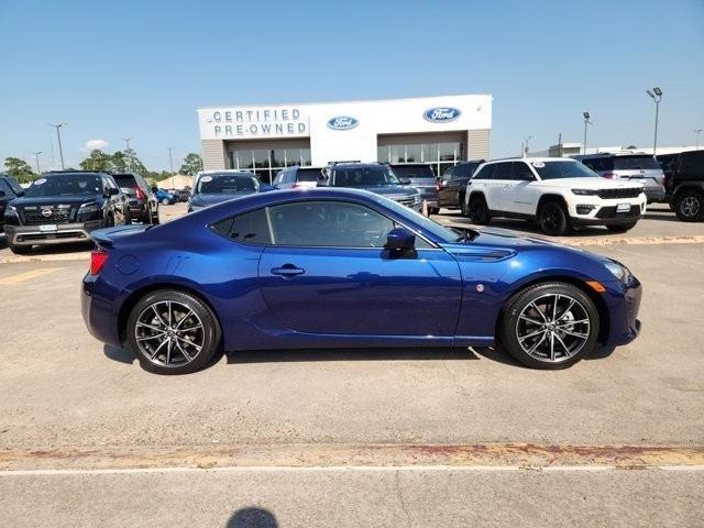 used 2017 Toyota 86 car, priced at $25,945