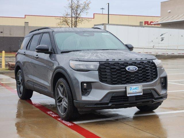 new 2025 Ford Explorer car, priced at $46,265