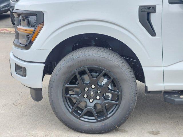 new 2025 Ford F-150 car