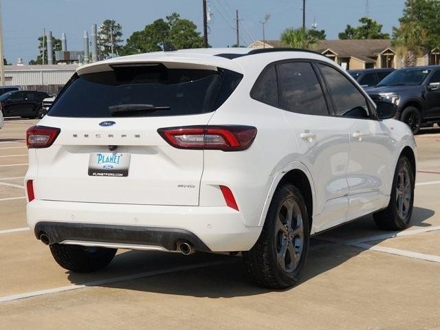 used 2023 Ford Escape car, priced at $23,612