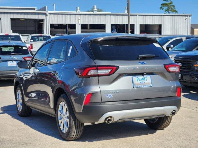 new 2025 Ford Escape car, priced at $29,990