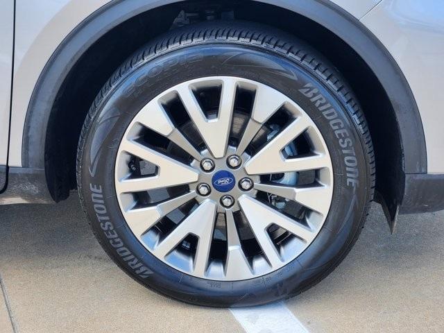 used 2022 Ford Escape car, priced at $27,866