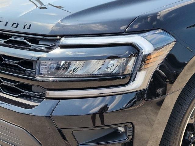 used 2022 Ford Expedition car, priced at $47,734