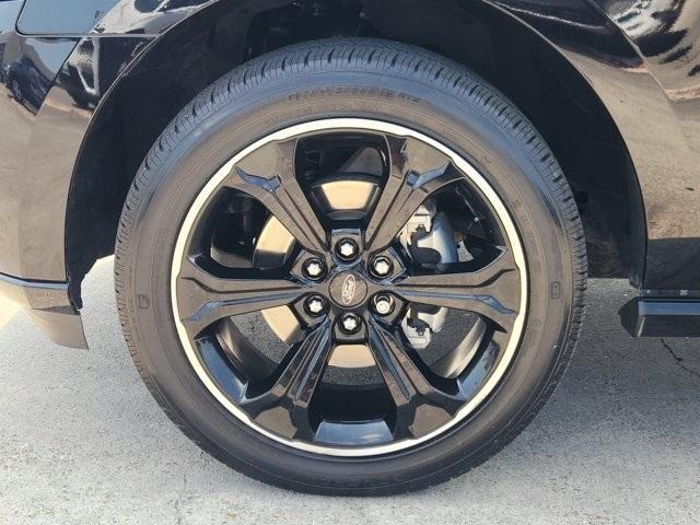 used 2022 Ford Expedition car, priced at $47,734