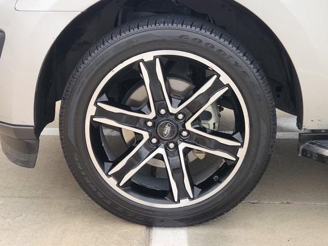 used 2019 Ford Expedition car, priced at $24,369