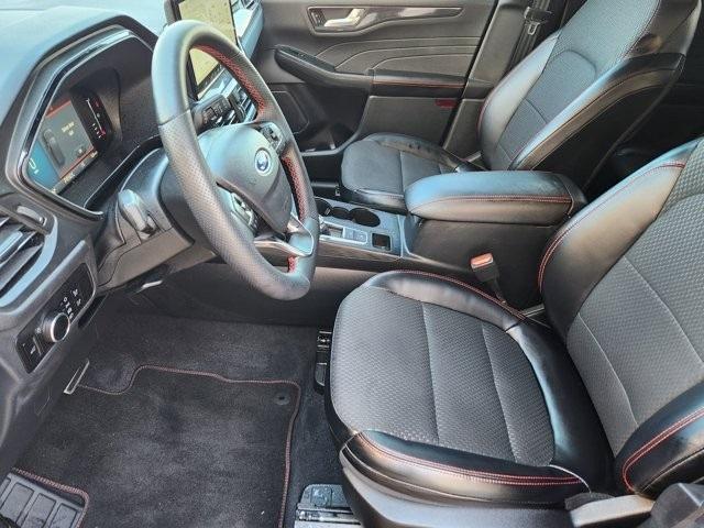 used 2023 Ford Escape car, priced at $22,647