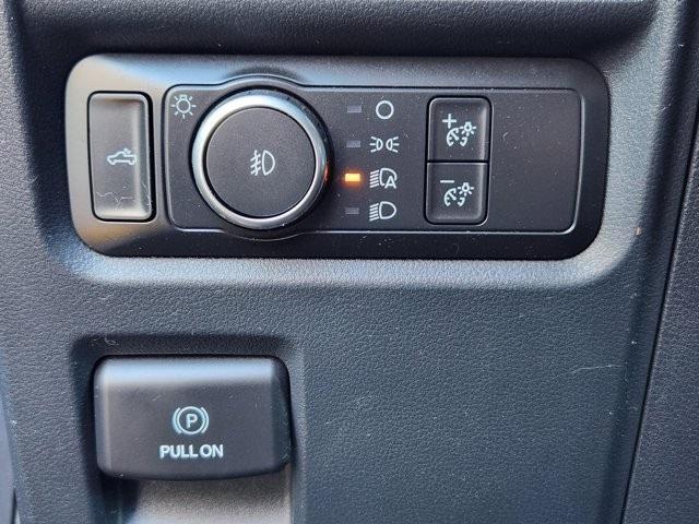 used 2021 Ford F-150 car, priced at $27,916